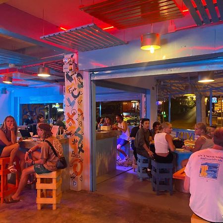 Slumber Party Hostel Krabi Ao Nang Exterior foto